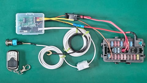 【何時でもパワーウィンドウ】接続画像